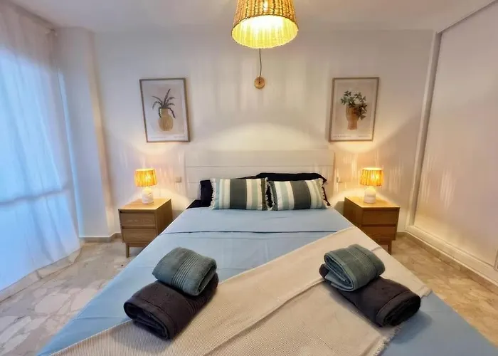 Magnifico Y Amplio Con Terraza فوينخيرولا